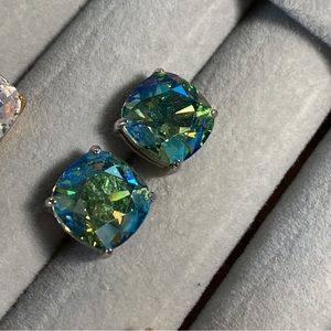 Authentic Origami Owl Clara Earrings New beautiful blue/green